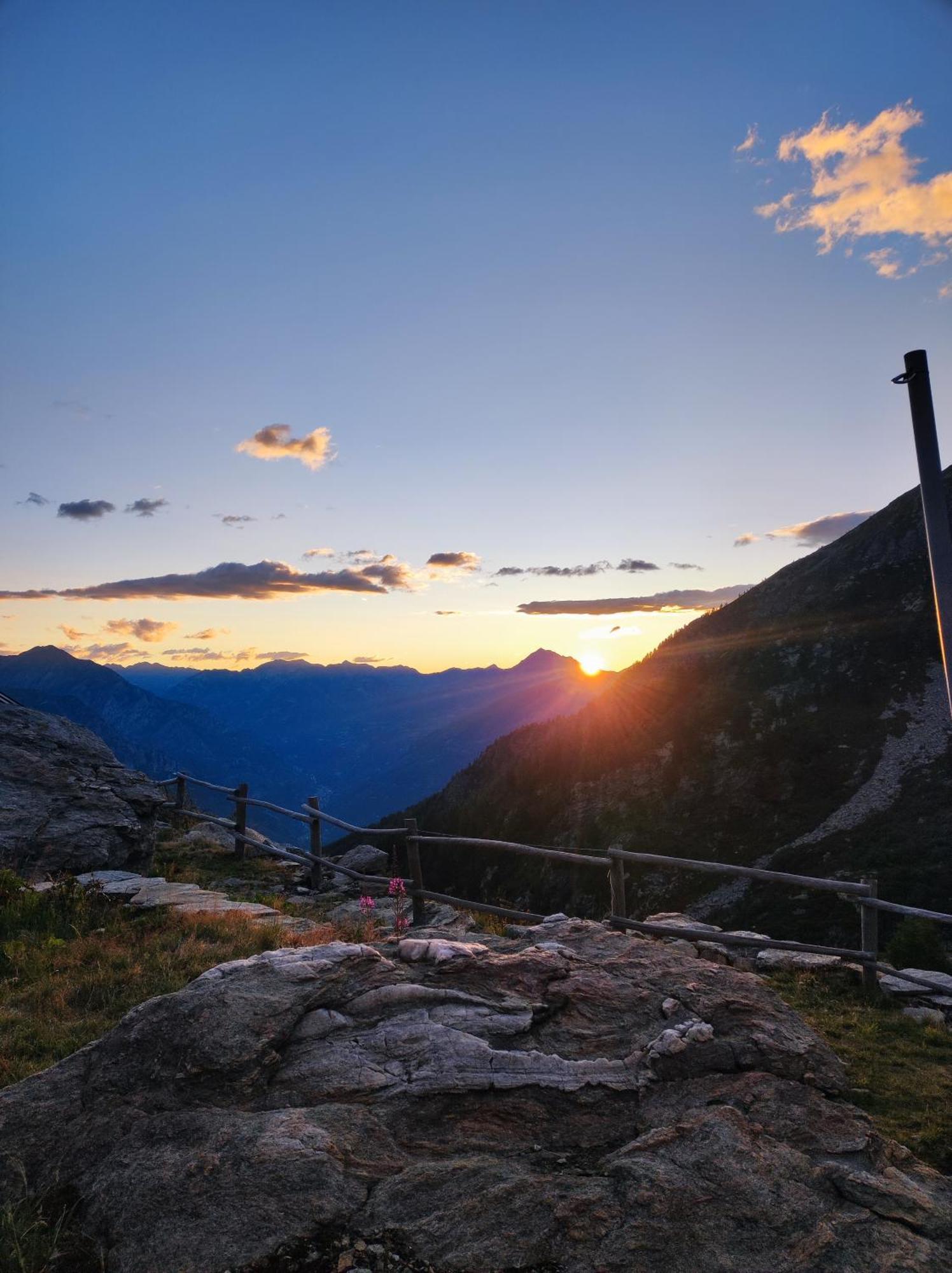 Villa Rifugio Alpe Bonze à Donnaz Extérieur photo
